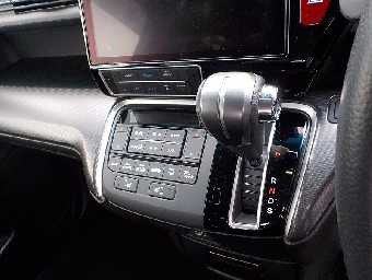 HONDA STEPWGN SPADA 2021 Image 30