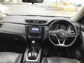 NISSAN X-TRAIL 2018 Image 5