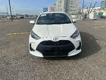 TOYOTA YARIS 2022 Image 11