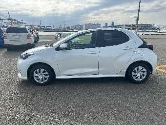 TOYOTA YARIS 2022 Image 14