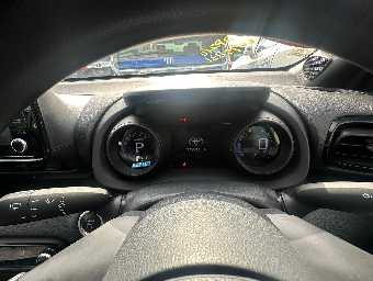 TOYOTA YARIS 2022 Image 16