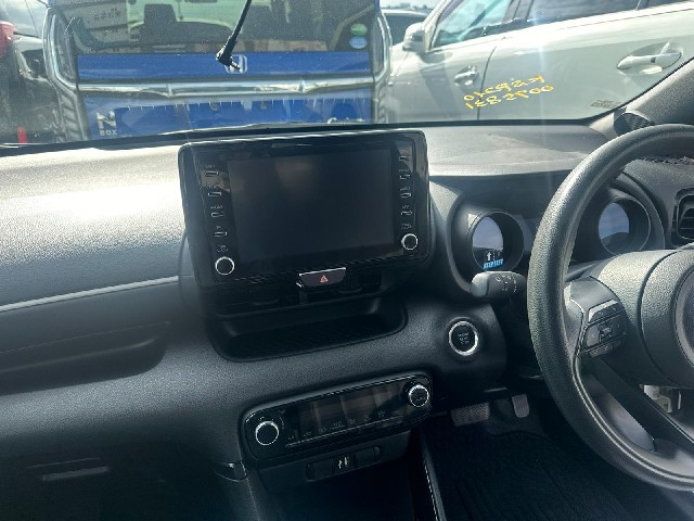 TOYOTA YARIS 2022 Image 26