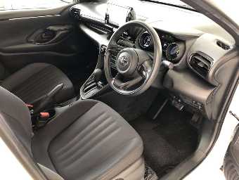 TOYOTA YARIS 2022 Image 5