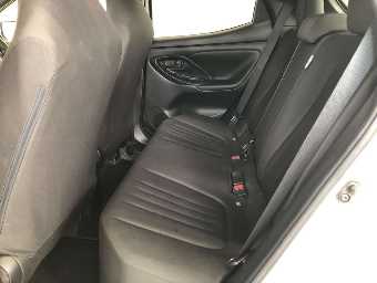 TOYOTA YARIS 2022 Image 8