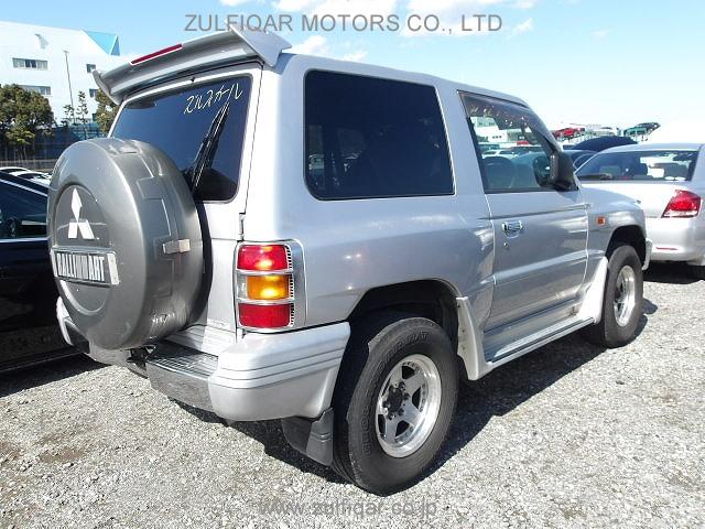 MITSUBISHI PAJERO 1998 Image 23