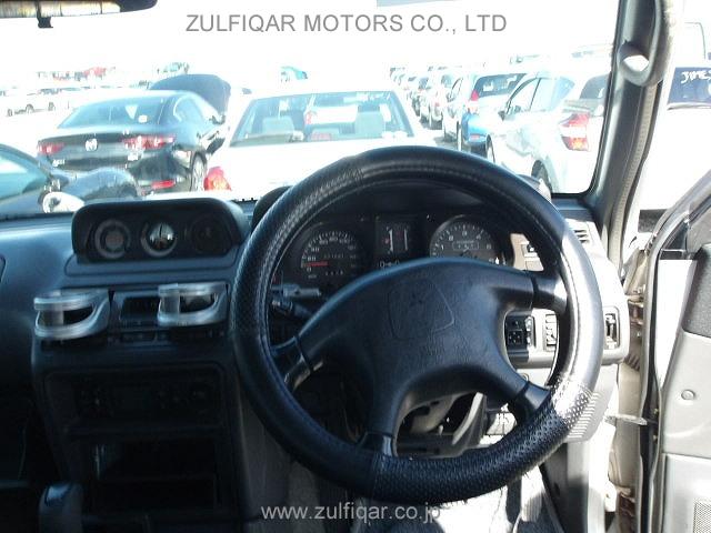 MITSUBISHI PAJERO 1998 Image 7