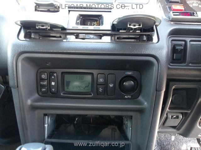 MITSUBISHI PAJERO 1998 Image 9