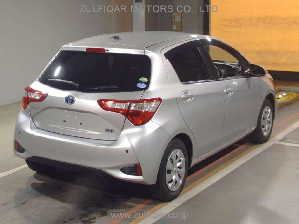 TOYOTA VITZ 2019 Image 2