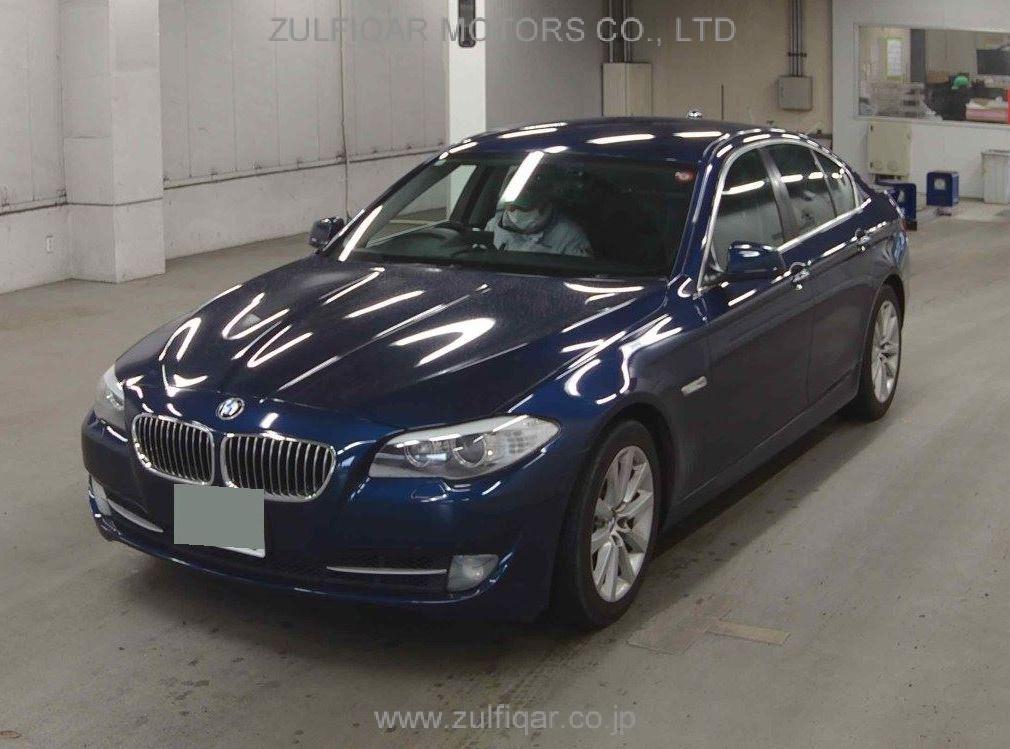 BMW 5 SERIES 2010 Image 4