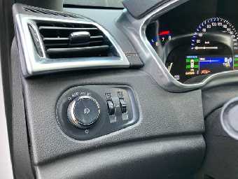 CADILLAC SRX CROSSOVER 2015 Image 16