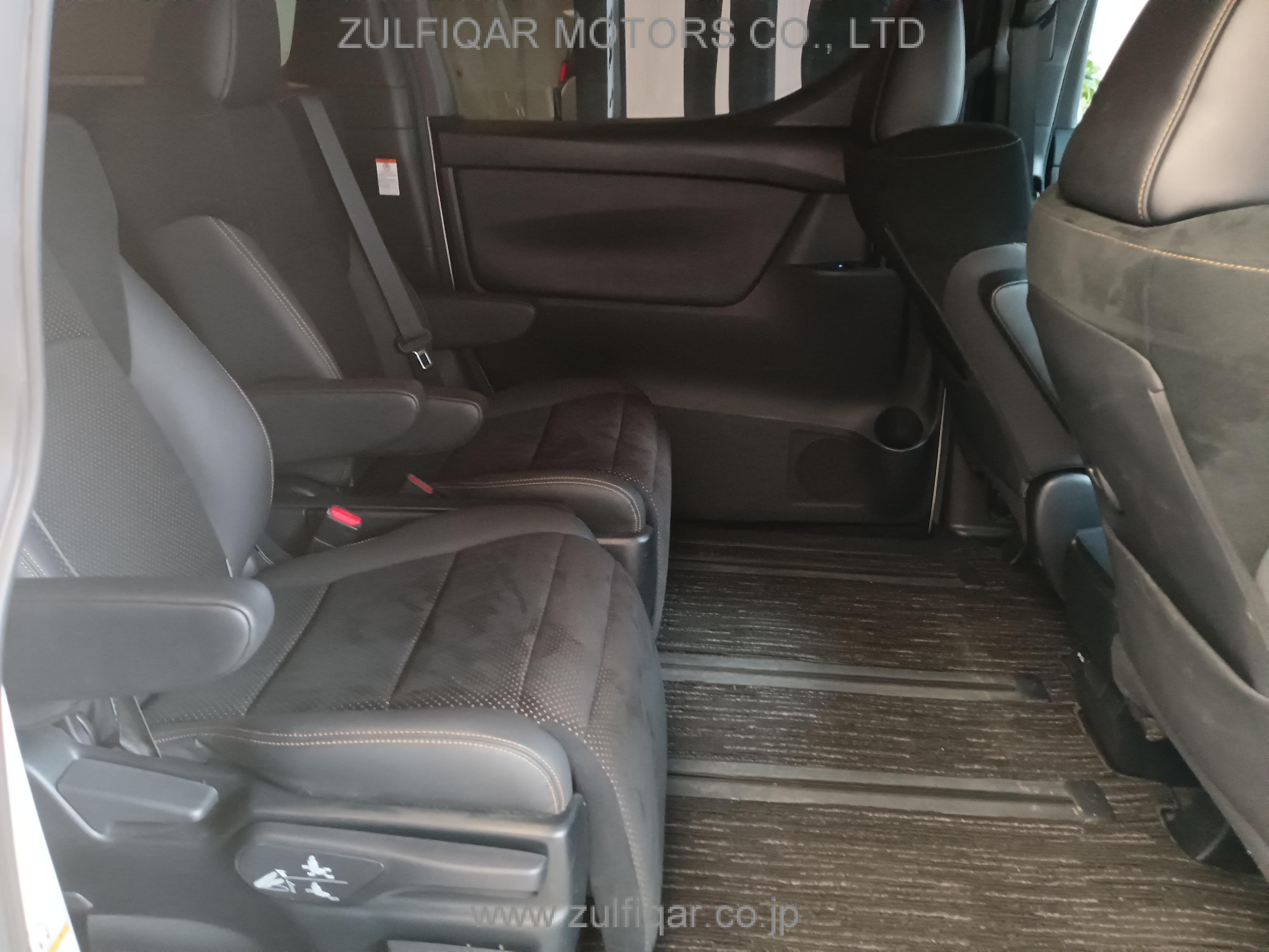 TOYOTA ALPHARD 2020 Image 28