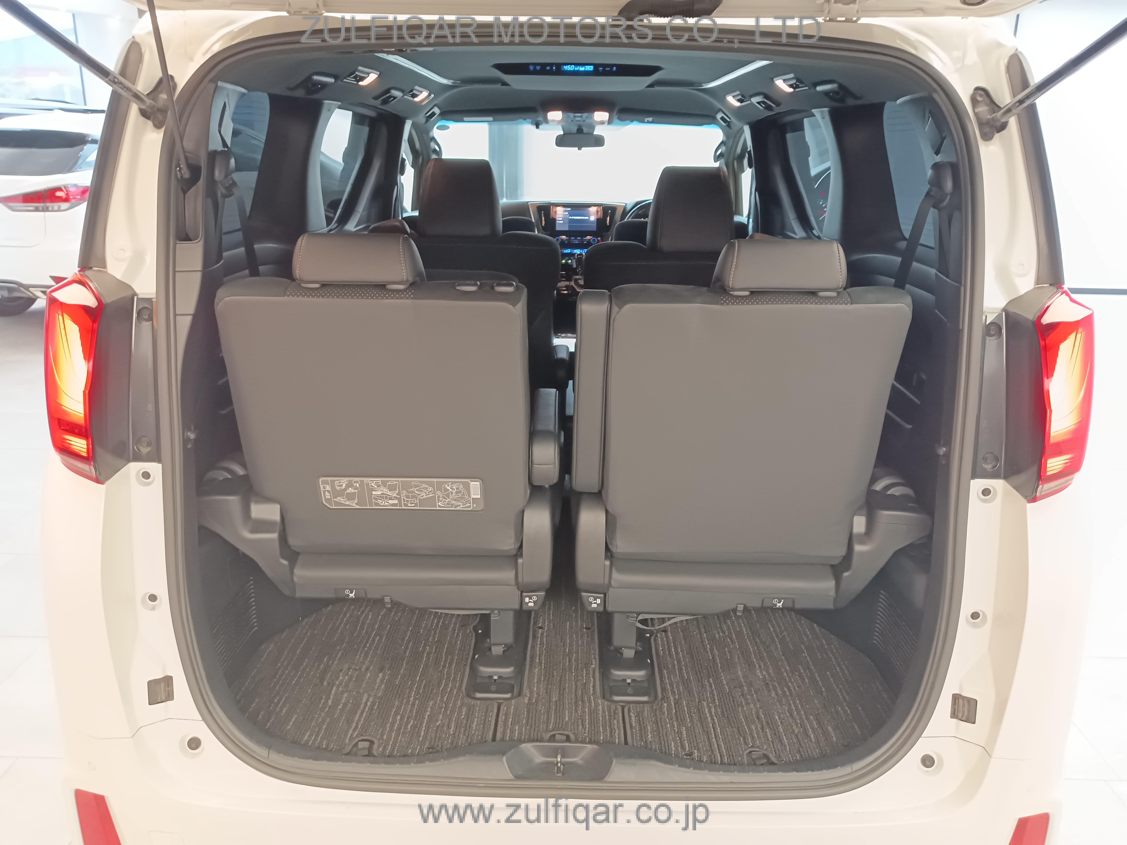 TOYOTA ALPHARD 2020 Image 29