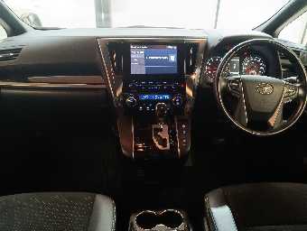 TOYOTA ALPHARD 2020 Image 32
