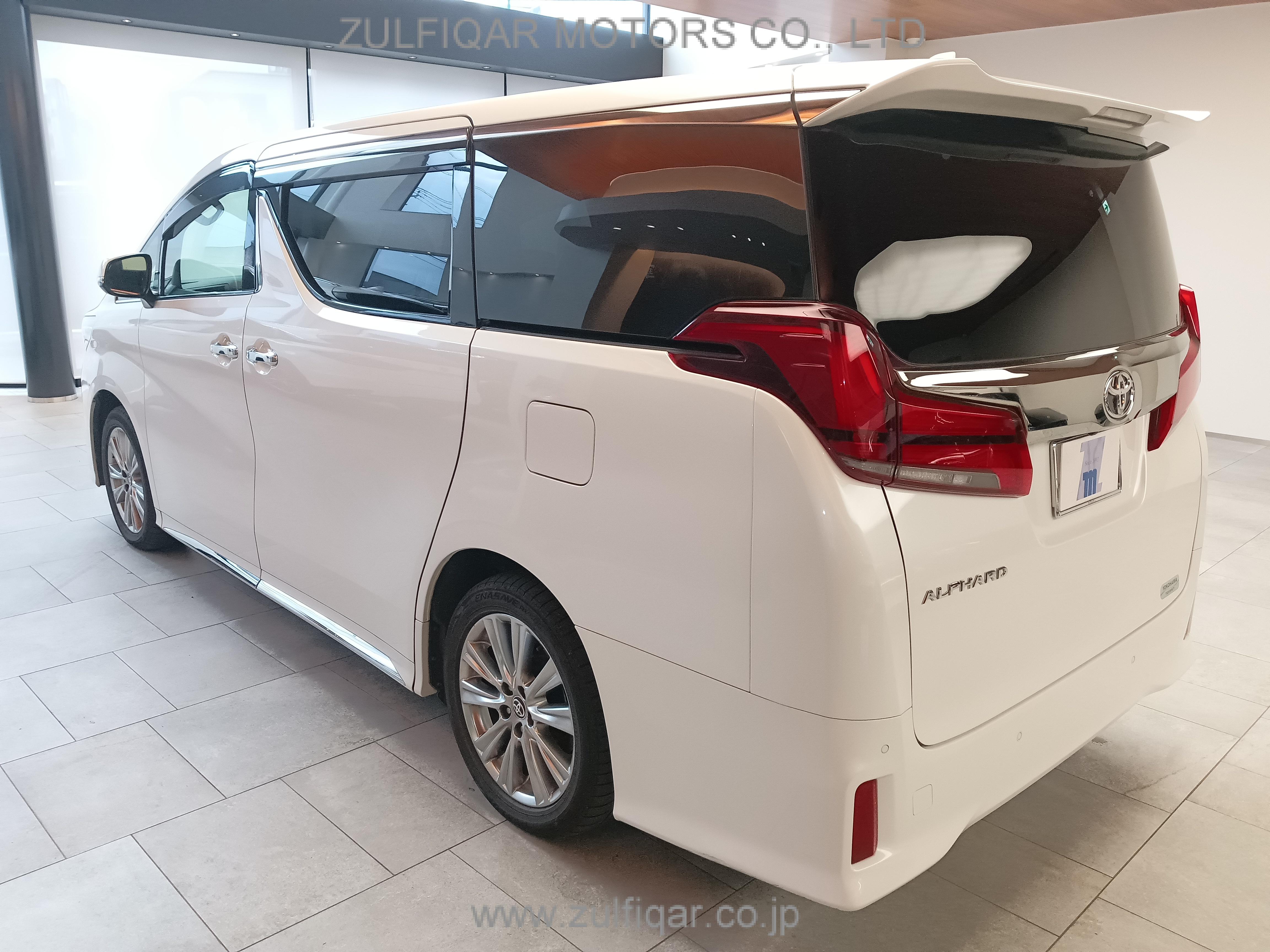 TOYOTA ALPHARD 2020 Image 9