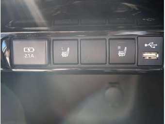 TOYOTA YARIS CROSS 2022 Image 12