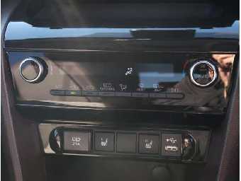 TOYOTA YARIS CROSS 2022 Image 8