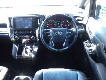 TOYOTA ALPHARD 2020 Image 8