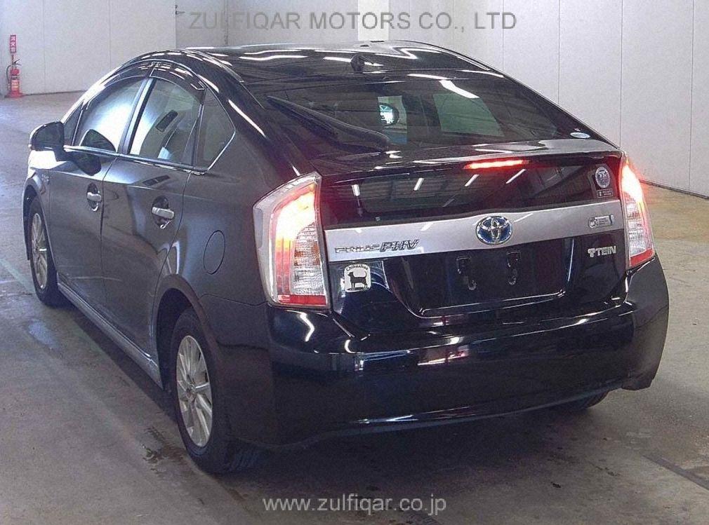 TOYOTA PRIUS PHV 2013 Image 2