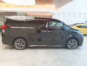 LEXUS LM350 2021 Image 4