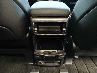 LEXUS LM350 2021 Image 27