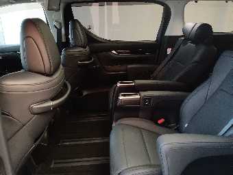 LEXUS LM350 2021 Image 33