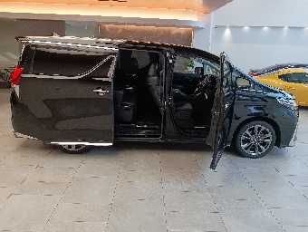 LEXUS LM350 2021 Image 5