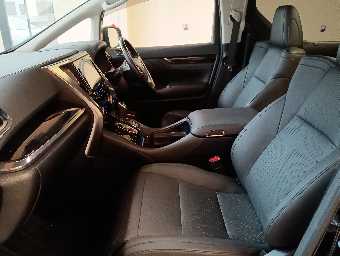 LEXUS LM350 2021 Image 36