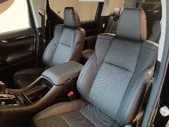 LEXUS LM350 2021 Image 37