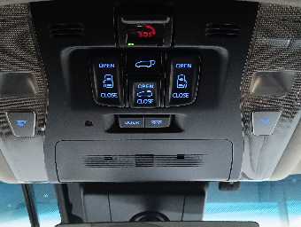 LEXUS LM350 2021 Image 43