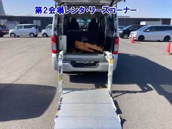 NISSAN NV350 CARAVAN 2017 Image 7