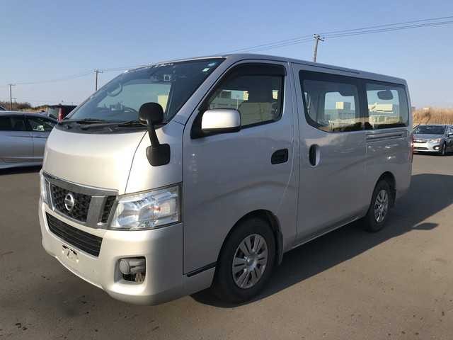 NISSAN NV350 CARAVAN 2016 Image 19