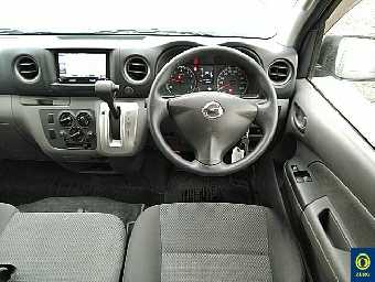 NISSAN NV350 CARAVAN 2016 Image 5