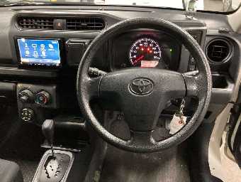 TOYOTA PROBOX 2018 Image 6