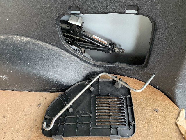 TOYOTA PROBOX 2018 Image 21