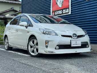 TOYOTA PRIUS PHV 2015 Image 1