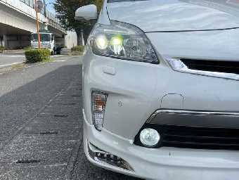 TOYOTA PRIUS PHV 2015 Image 4