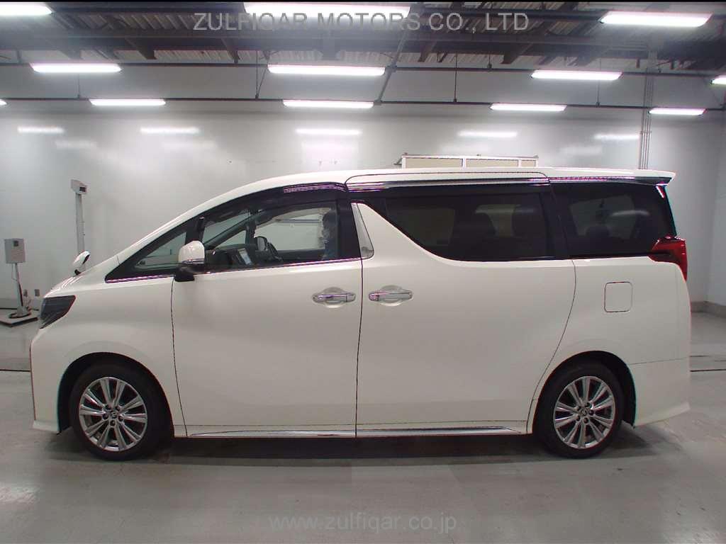 TOYOTA ALPHARD 2021 Image 4