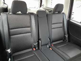 NISSAN SERENA 2016 Image 9