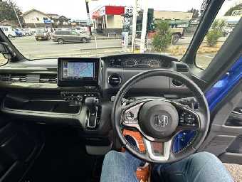 HONDA N-BOX CUSTOM 2019 Image 11