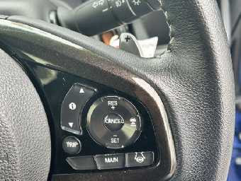 HONDA N-BOX CUSTOM 2019 Image 13