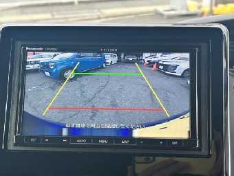 HONDA N-BOX CUSTOM 2019 Image 16