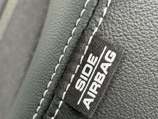 HONDA N-BOX CUSTOM 2019 Image 30