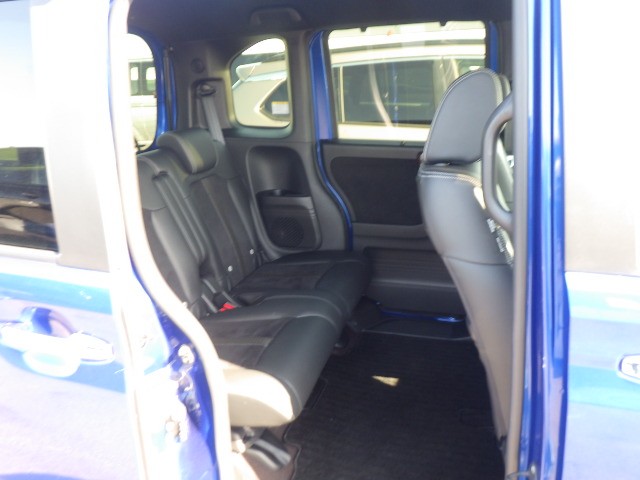 HONDA N-BOX CUSTOM 2019 Image 40