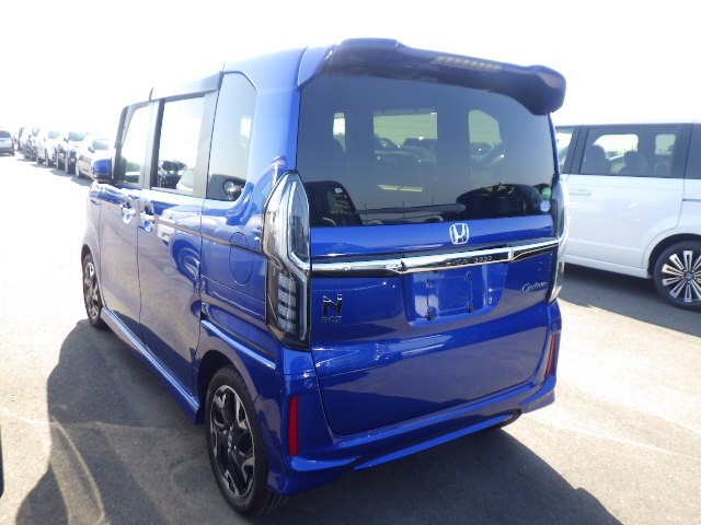 HONDA N-BOX CUSTOM 2019 Image 44