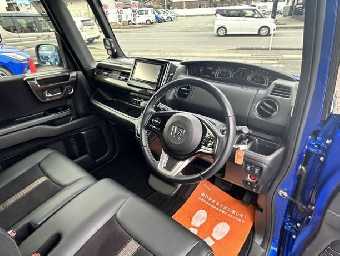 HONDA N-BOX CUSTOM 2019 Image 7