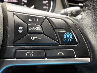 NISSAN X-TRAIL 2018 Image 10