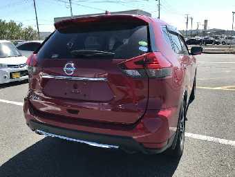 NISSAN X-TRAIL 2018 Image 13