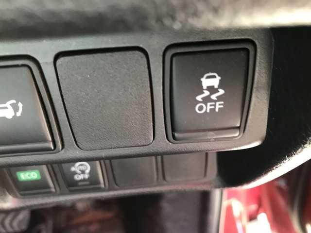 NISSAN X-TRAIL 2018 Image 26