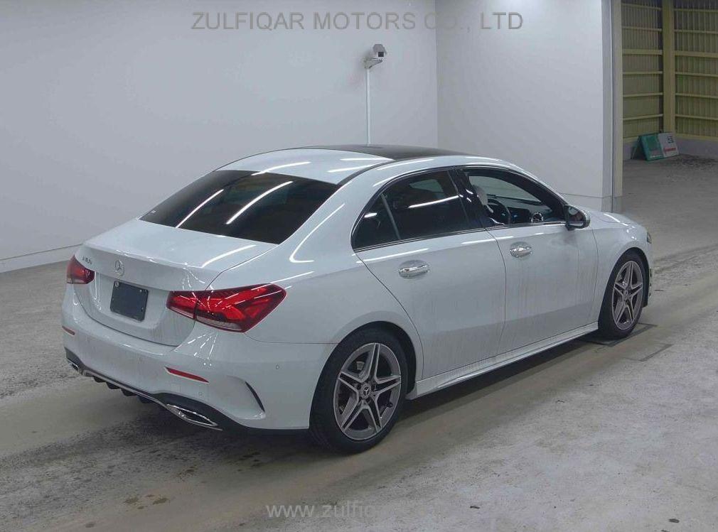 MERCEDES BENZ A CLASS SEDAN 2021 Image 5