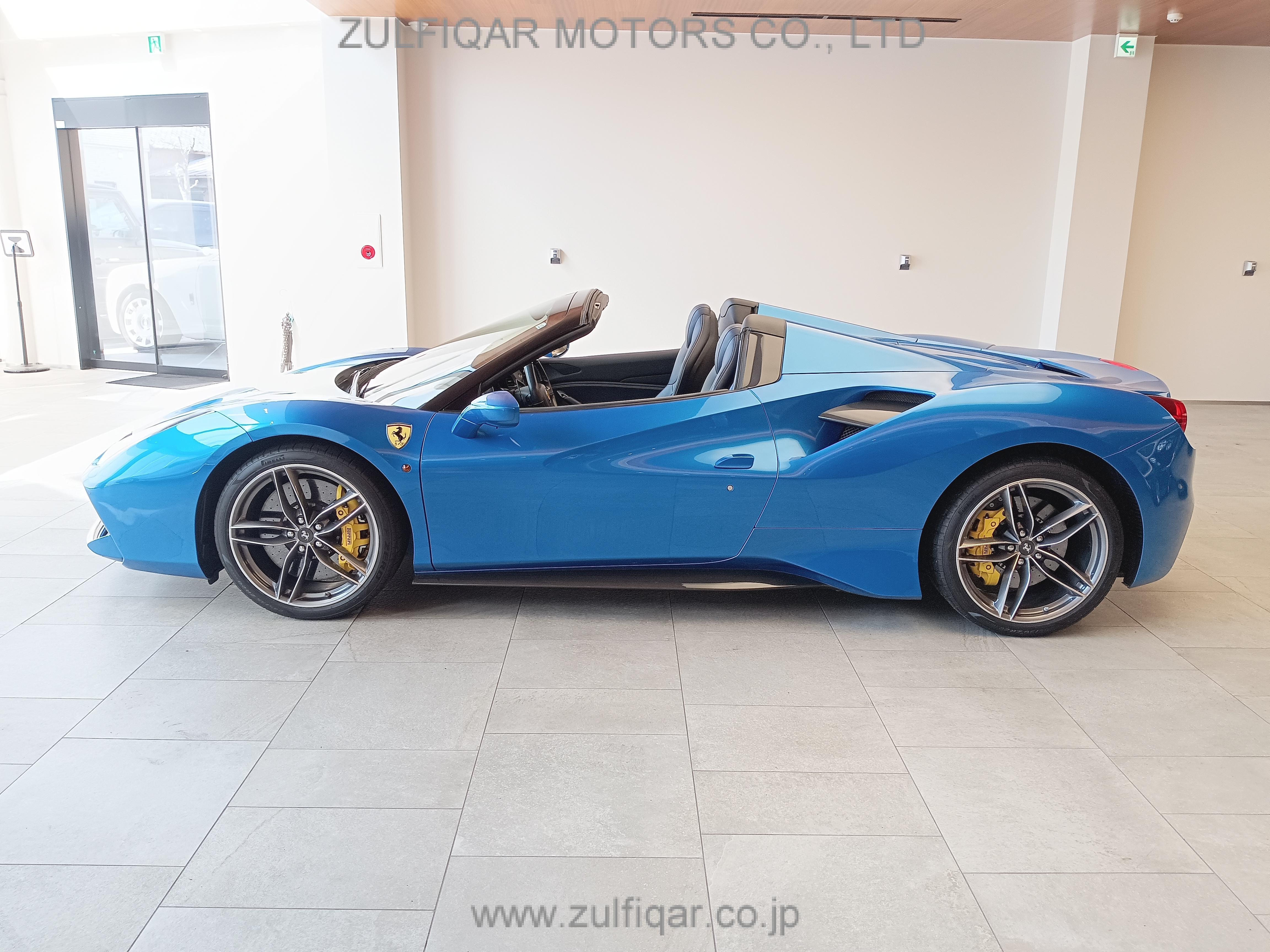 FERRARI 488 SPIDER 2016 Image 11